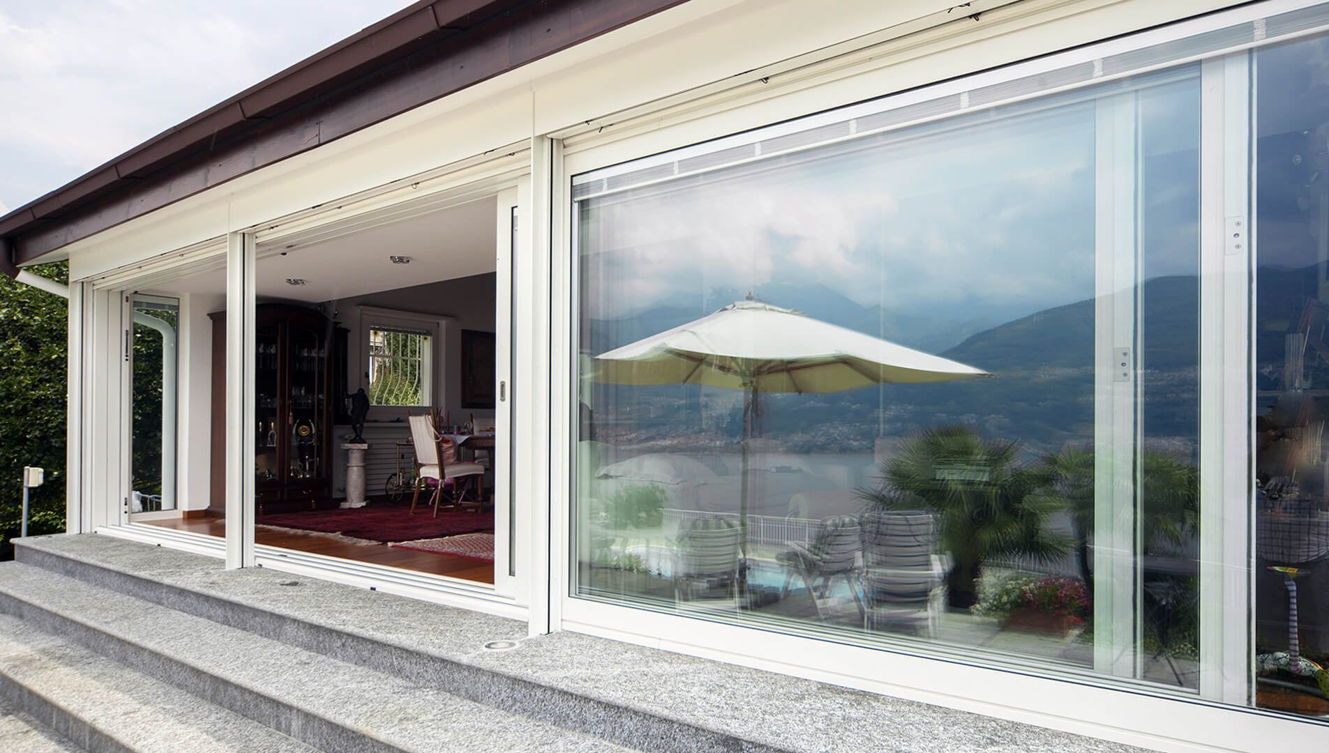 Villa sul lago a Olgiasca